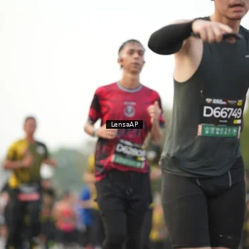 Runner Photo 6326779