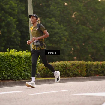 Runner Photo 6326818