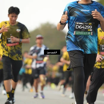 Runner Photo 6326846