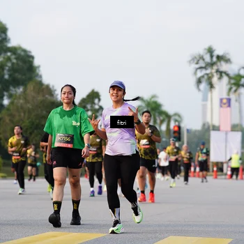 Runner Photo 6326863