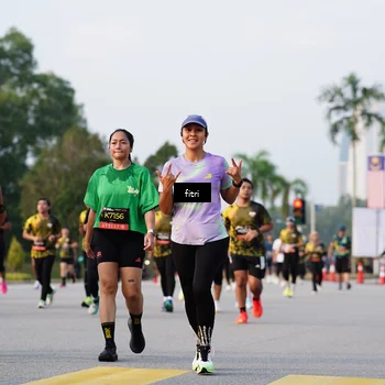 Runner Photo 6326866