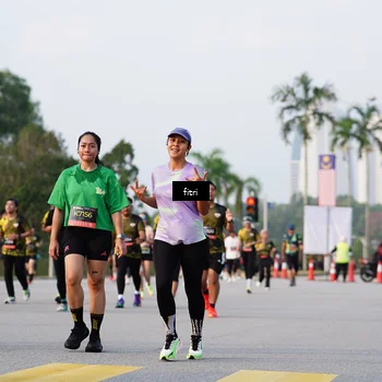 Runner Photo 6326871