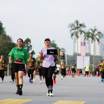 Runner Photo 6326879