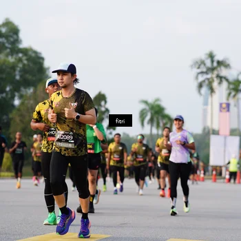 Runner Photo 6326907