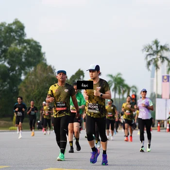 Runner Photo 6327013