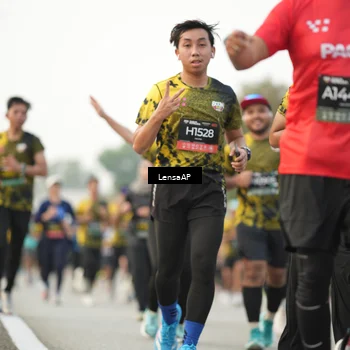 Runner Photo 6327034