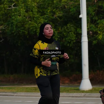 Runner Photo 6327057