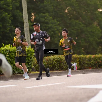 Runner Photo 6327059