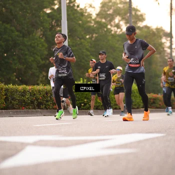 Runner Photo 6327078