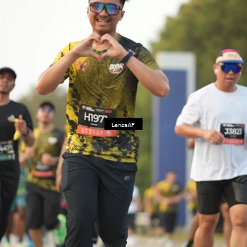Runner Photo 6327082