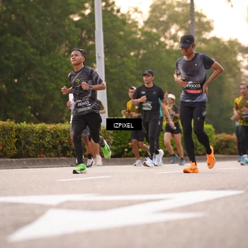 Runner Photo 6327192