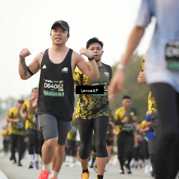 Runner Photo 6327216