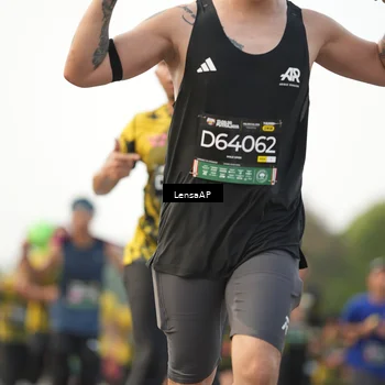 Runner Photo 6327230