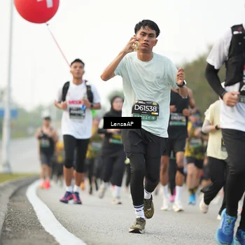 Runner Photo 6327305