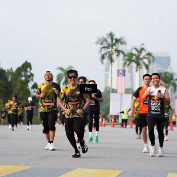 Runner Photo 6327323
