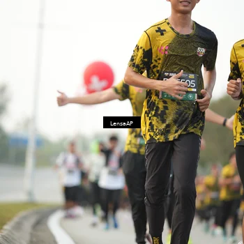 Runner Photo 6327374