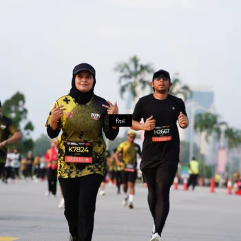 Runner Photo 6327396