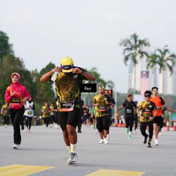 Runner Photo 6327410
