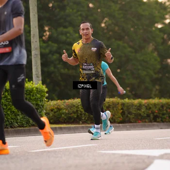Runner Photo 6327418
