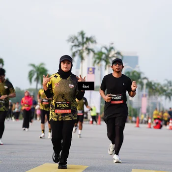 Runner Photo 6327439