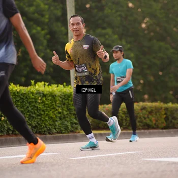 Runner Photo 6327454