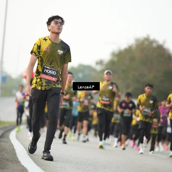 Runner Photo 6327458