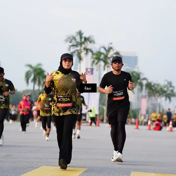Runner Photo 6327468