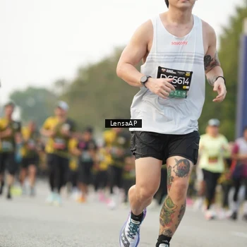 Runner Photo 6327475