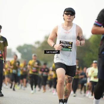 Runner Photo 6327505