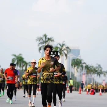 Runner Photo 6327513