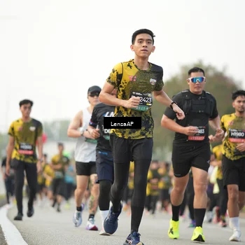 Runner Photo 6327535