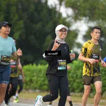 Runner Photo 6327546