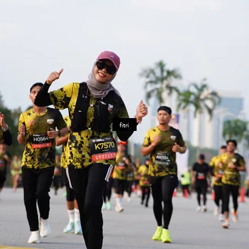 Runner Photo 6327567