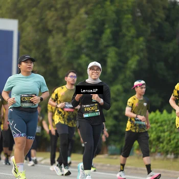 Runner Photo 6327572