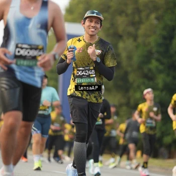 Runner Photo 6327593