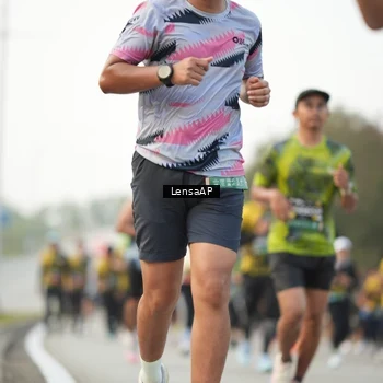 Runner Photo 6327596