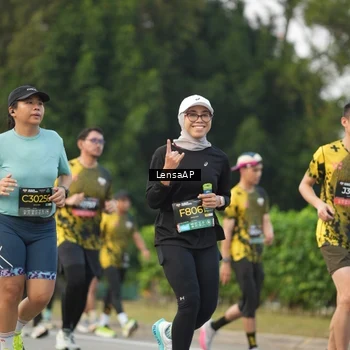 Runner Photo 6327597