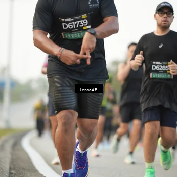 Runner Photo 6327616