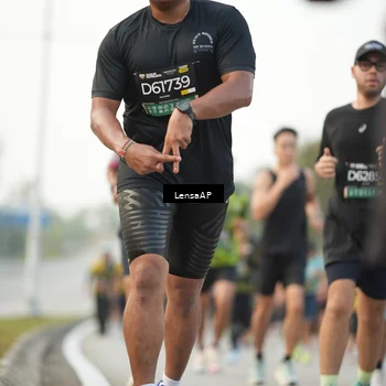 Runner Photo 6327649