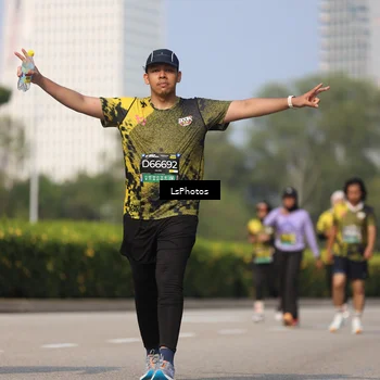 Runner Photo 6327663