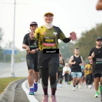 Runner Photo 6327674