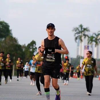 Runner Photo 6327700