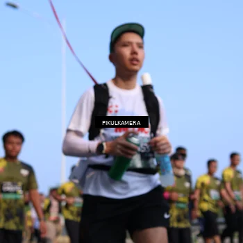 Runner Photo 6327743