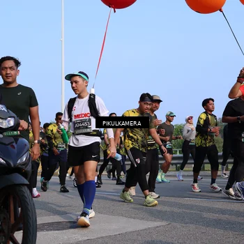 Runner Photo 6327747