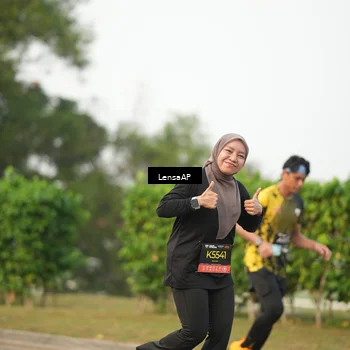 Runner Photo 6327774