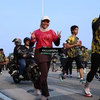 Runner Photo 6327819