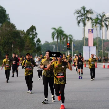Runner Photo 6327831