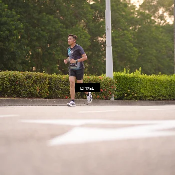 Runner Photo 6327836