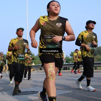 Runner Photo 6327850