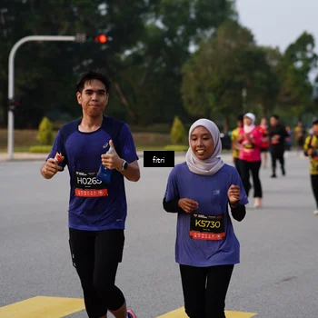 Runner Photo 6327854